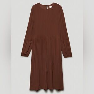 New Aritzia Wilfred Daydreamer Pleated chiffon midi dress - Cognac